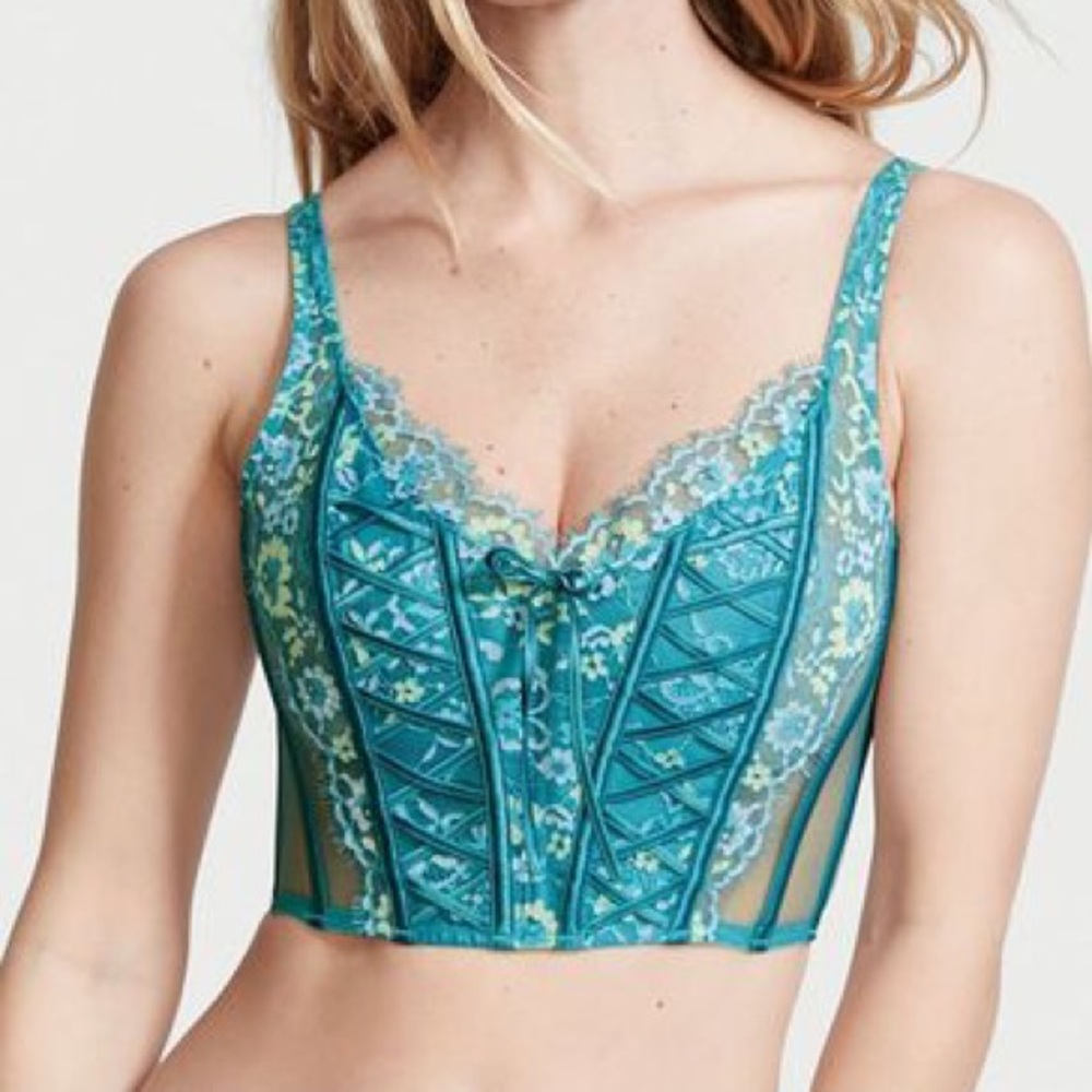 Victoria’s Secret Dream Angels Unlined Lace-Up Corset Top